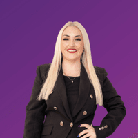 Nicola Lee