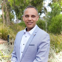 Robin Dhillon